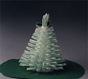http://allcraftsblogs.com/christmas_decorations_crafts/drinking_straw_christmas_tree/1.jpg
