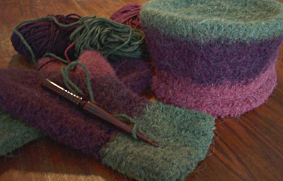 Crochet Mittens Patterns - Cross Stitch, Needlepoint, Rubber